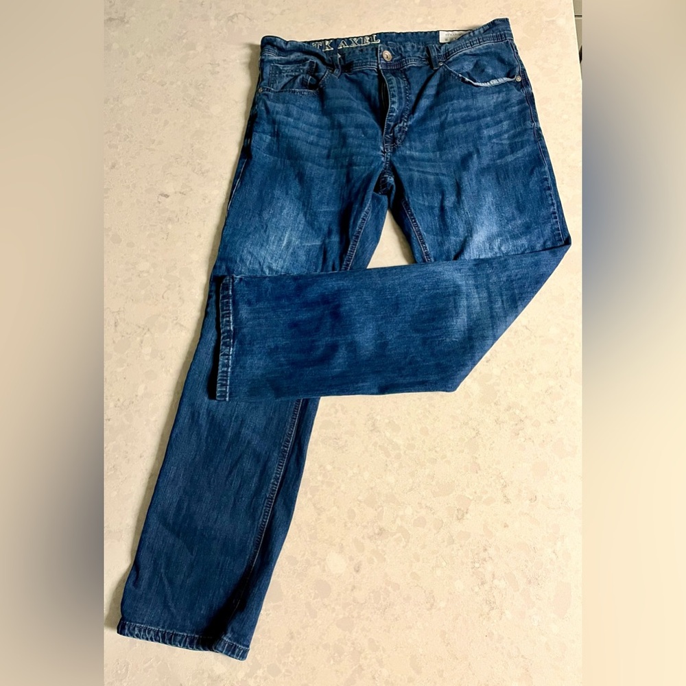 TK Axel Men's Straight Leg Size W38/ L 32  Dark Wash Jeans -